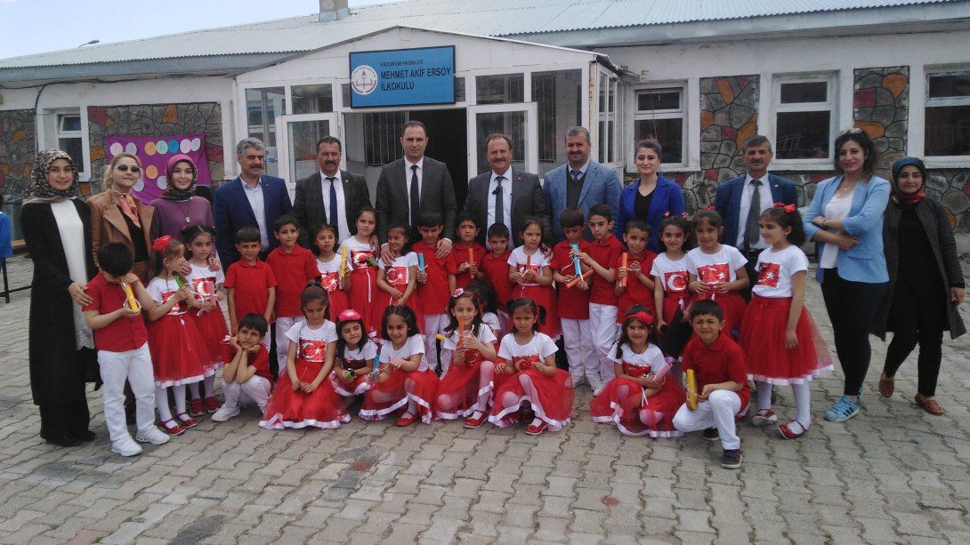 Mehmet Akif Ersoy İlkokulunda "Okuma Şenliği" Düzenlendi