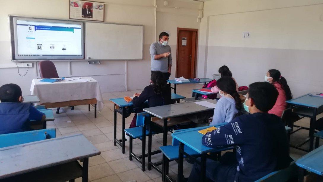 Rehber Öğretmenleri 2.Kez Köy Okullarındaki LGS Öğrencileri İle Buluştu
